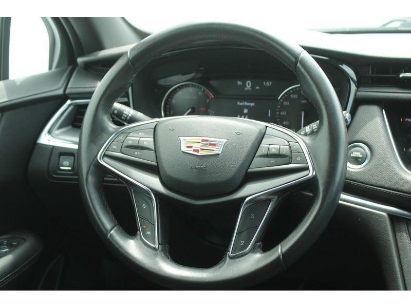 used 2021 Cadillac XT5 car, priced at $25,985