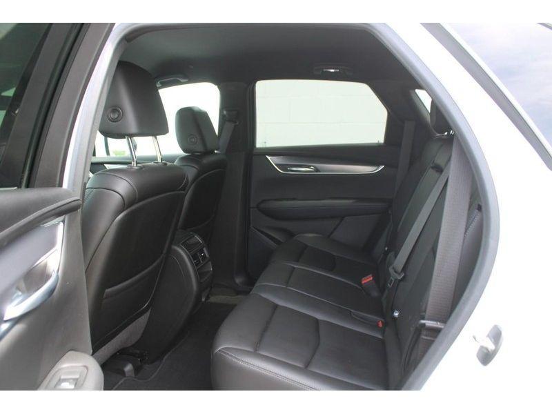 used 2021 Cadillac XT5 car, priced at $25,985