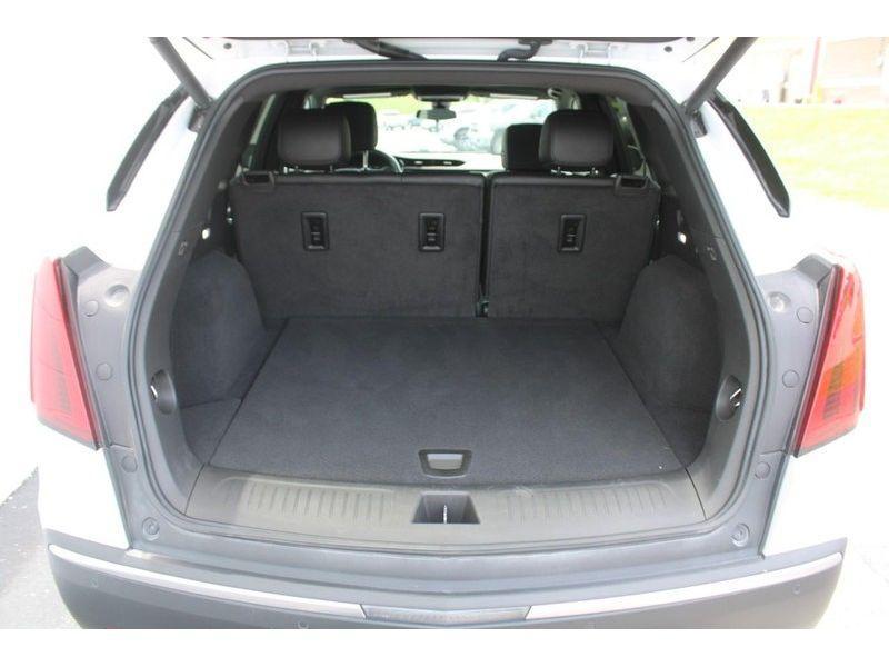 used 2021 Cadillac XT5 car, priced at $25,985
