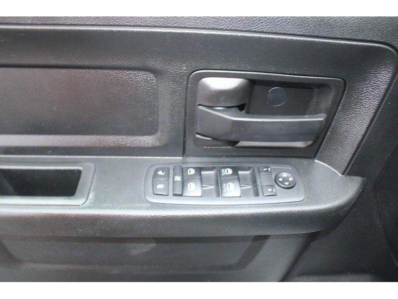 used 2019 Ram 1500 Classic car, priced at $23,195