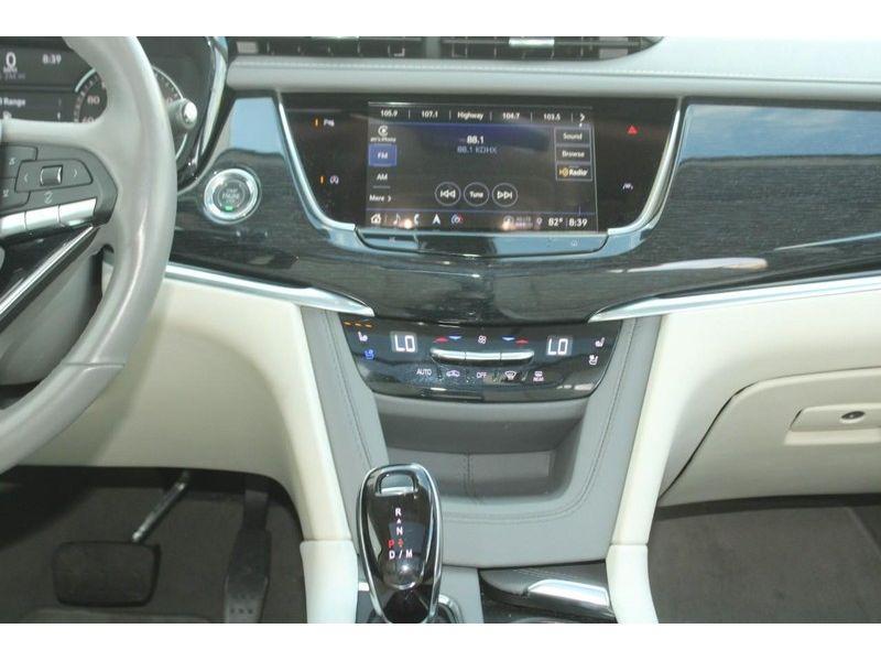 used 2024 Cadillac XT6 car, priced at $47,985