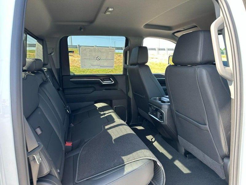 new 2025 GMC Sierra 2500 car