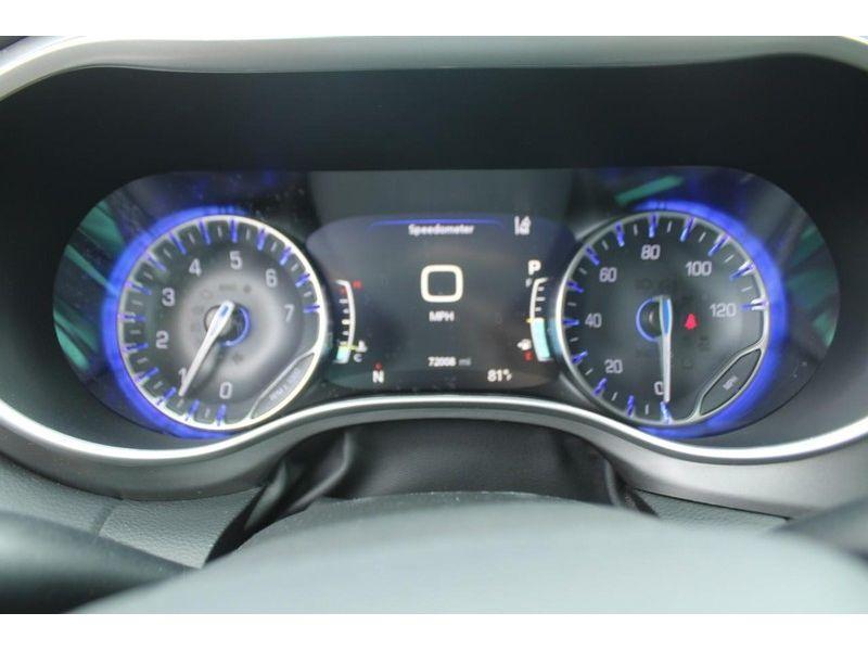 used 2023 Chrysler Pacifica car, priced at $24,326
