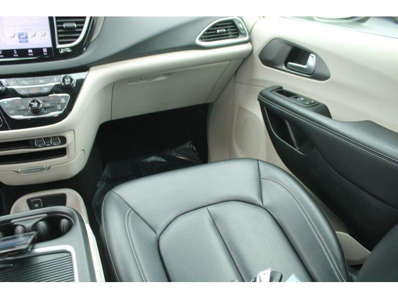 used 2023 Chrysler Pacifica car, priced at $24,326