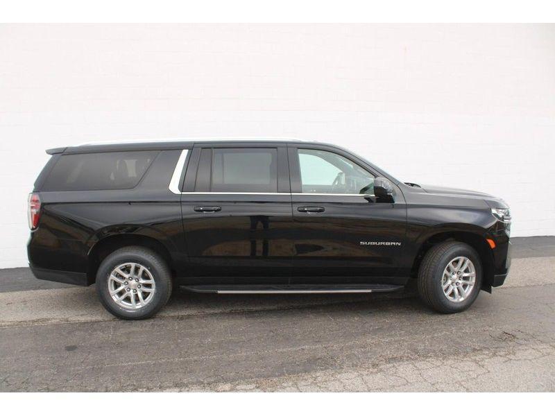 used 2023 Chevrolet Suburban car