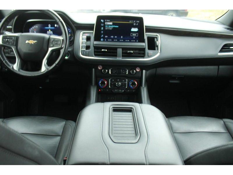 used 2023 Chevrolet Suburban car