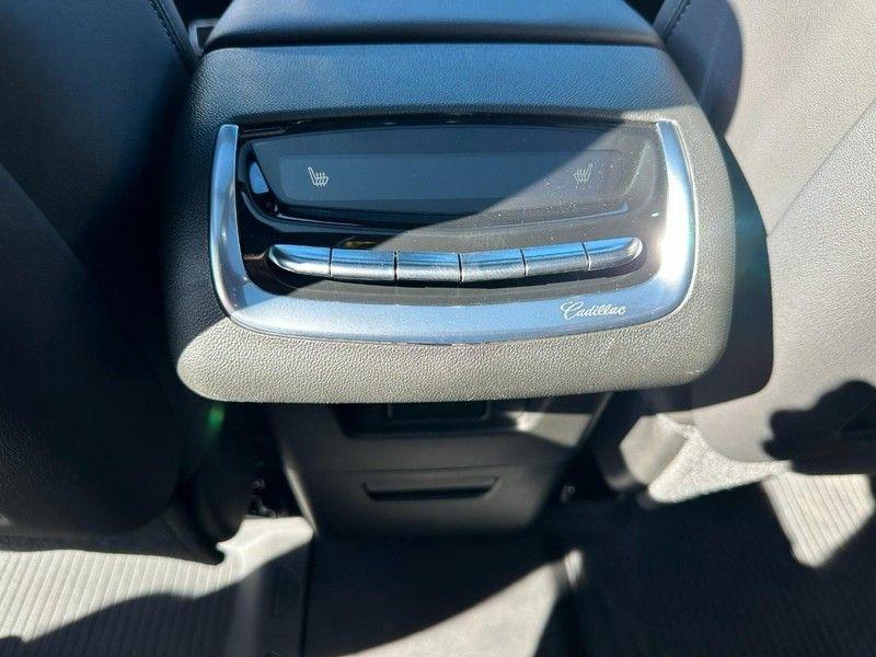 new 2025 Cadillac XT6 car