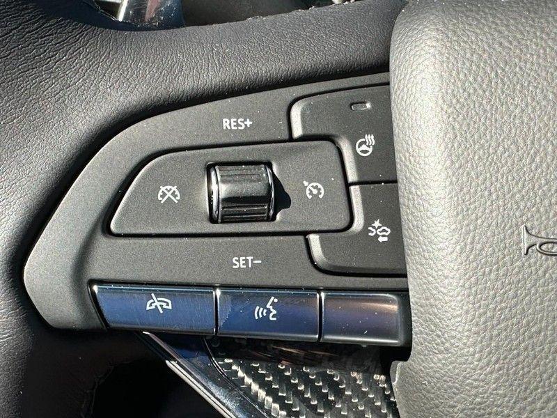 new 2025 Cadillac XT6 car