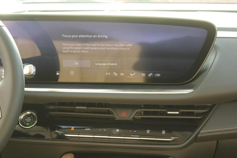 new 2025 Buick Envision car