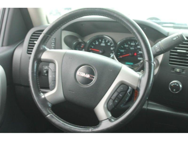 used 2013 GMC Sierra 1500 car, priced at $17,985