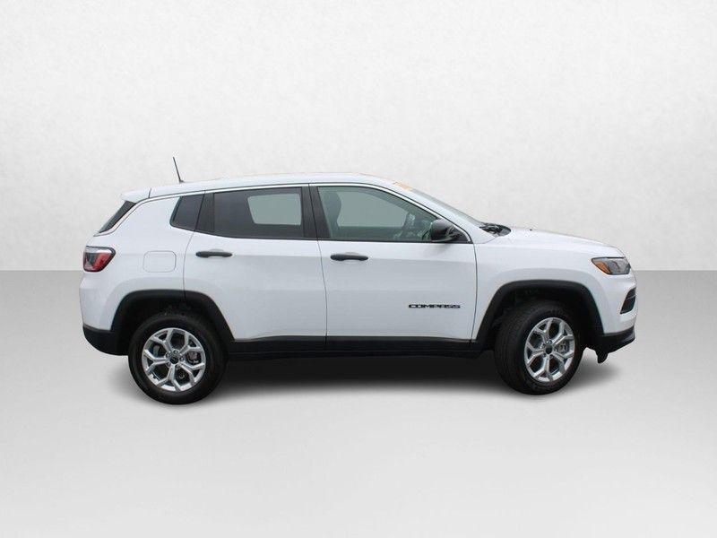 new 2025 Jeep Compass car