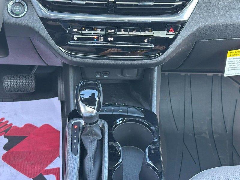 new 2025 Buick Envista car