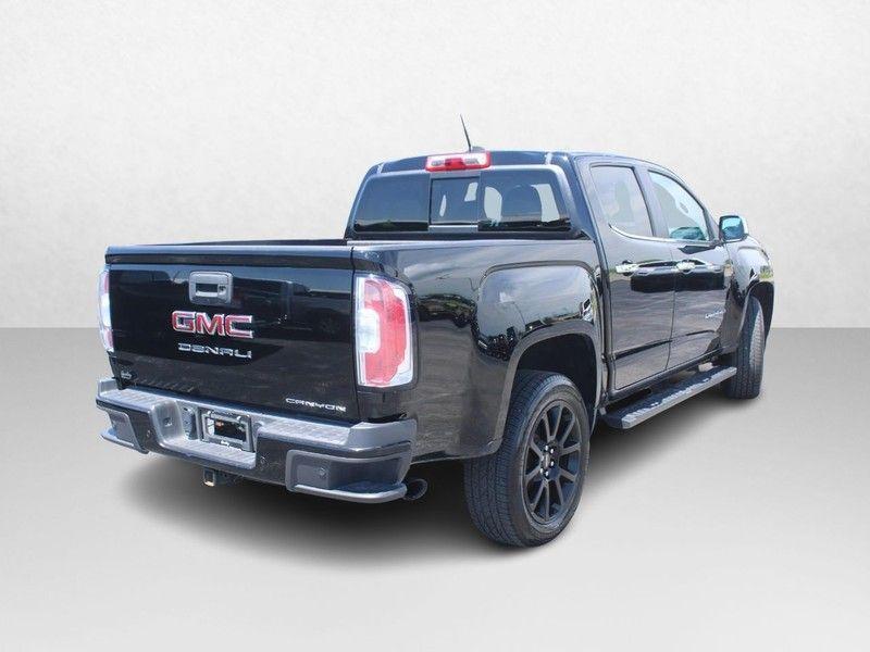 used 2022 GMC Canyon car, priced at $31,995
