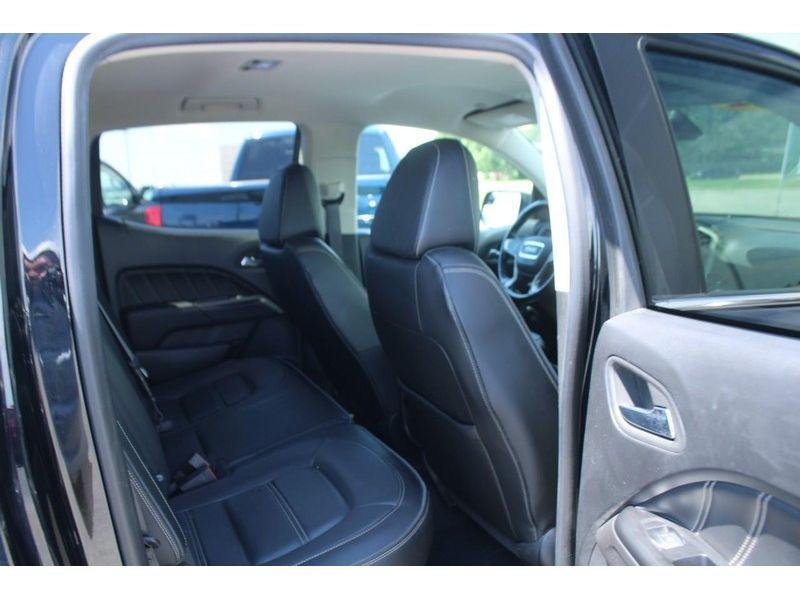 used 2022 GMC Canyon car, priced at $31,995