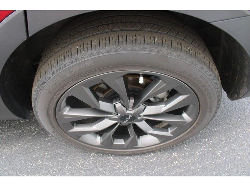used 2022 Kia Sorento car, priced at $29,985