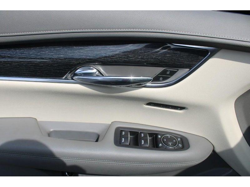 used 2020 Cadillac XT6 car, priced at $33,745