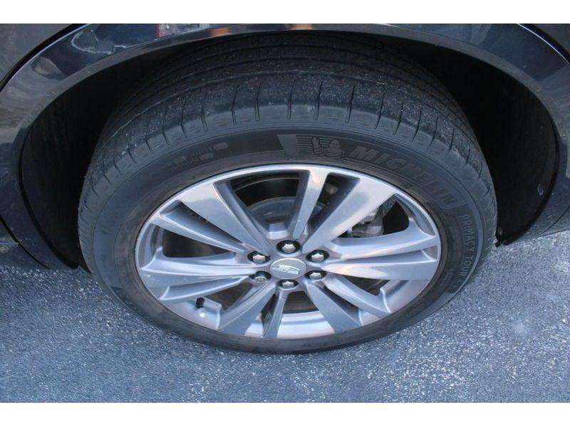 used 2020 Cadillac XT6 car, priced at $33,745