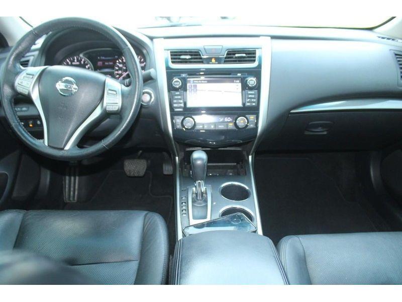 used 2014 Nissan Altima car
