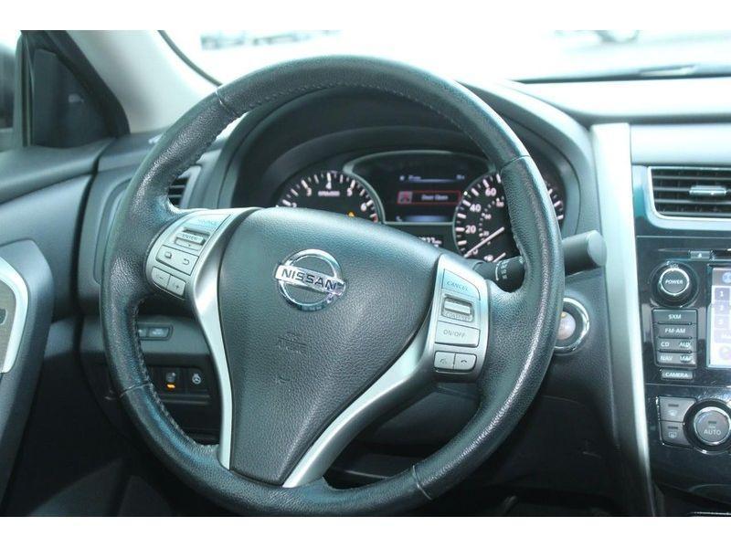 used 2014 Nissan Altima car