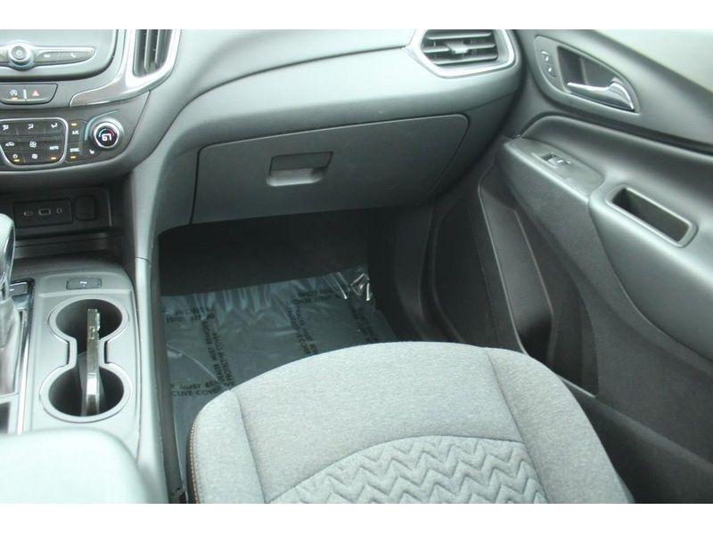 used 2024 Chevrolet Equinox car, priced at $25,985