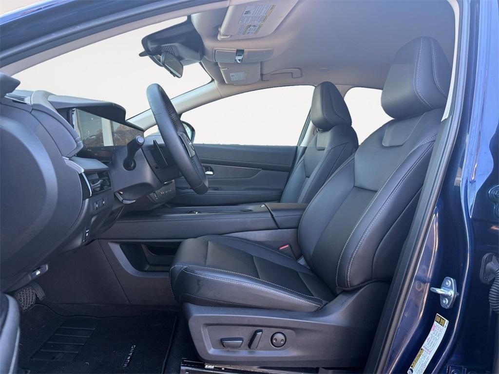 used 2025 Nissan Murano car, priced at $35,995