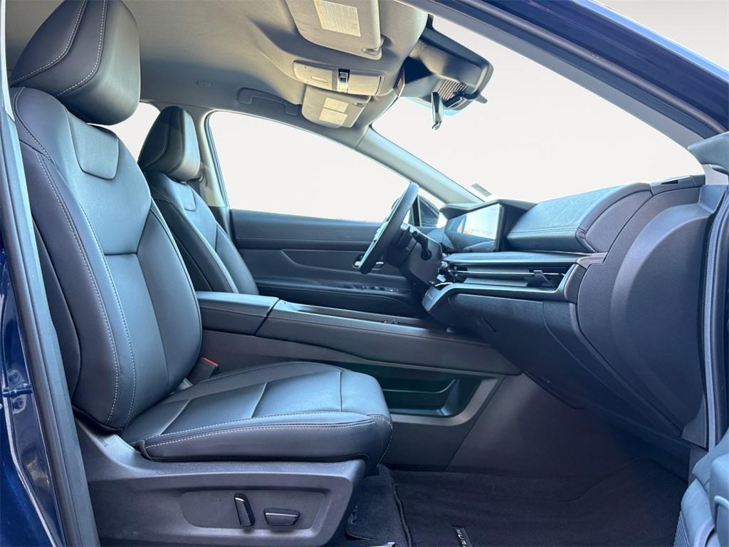 used 2025 Nissan Murano car, priced at $35,995