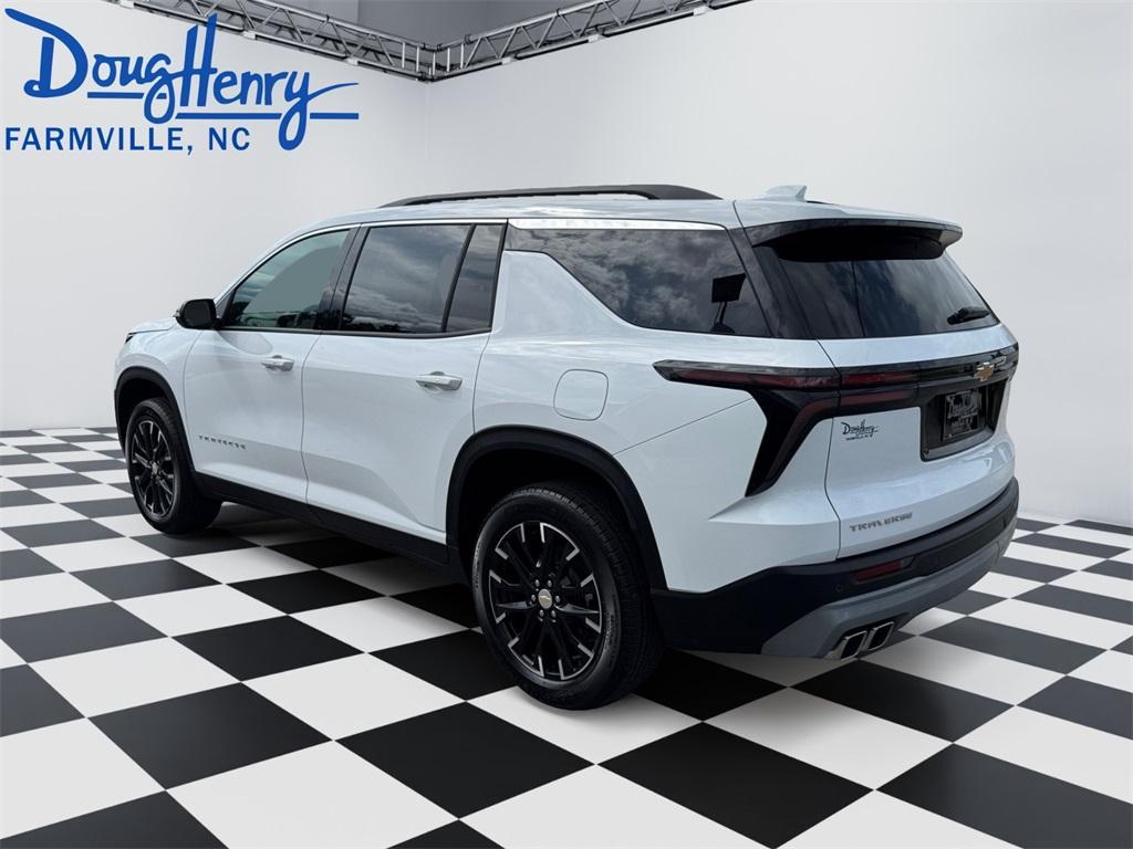 new 2026 Chevrolet Traverse car, priced at $42,422