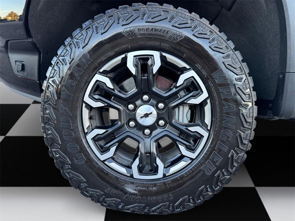 used 2025 Chevrolet Silverado 1500 car, priced at $65,995