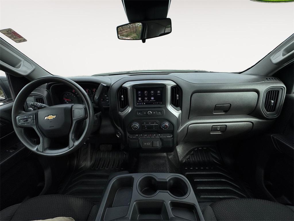 used 2024 Chevrolet Silverado 1500 car, priced at $27,995