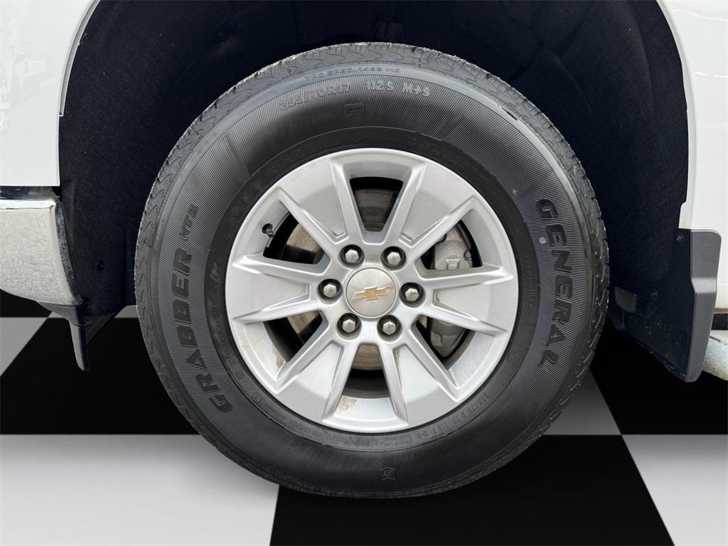 used 2024 Chevrolet Silverado 1500 car, priced at $27,995