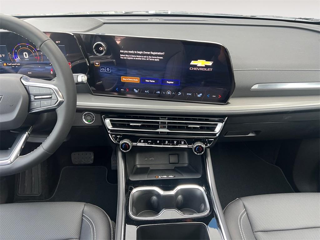 new 2026 Chevrolet Traverse car, priced at $44,635