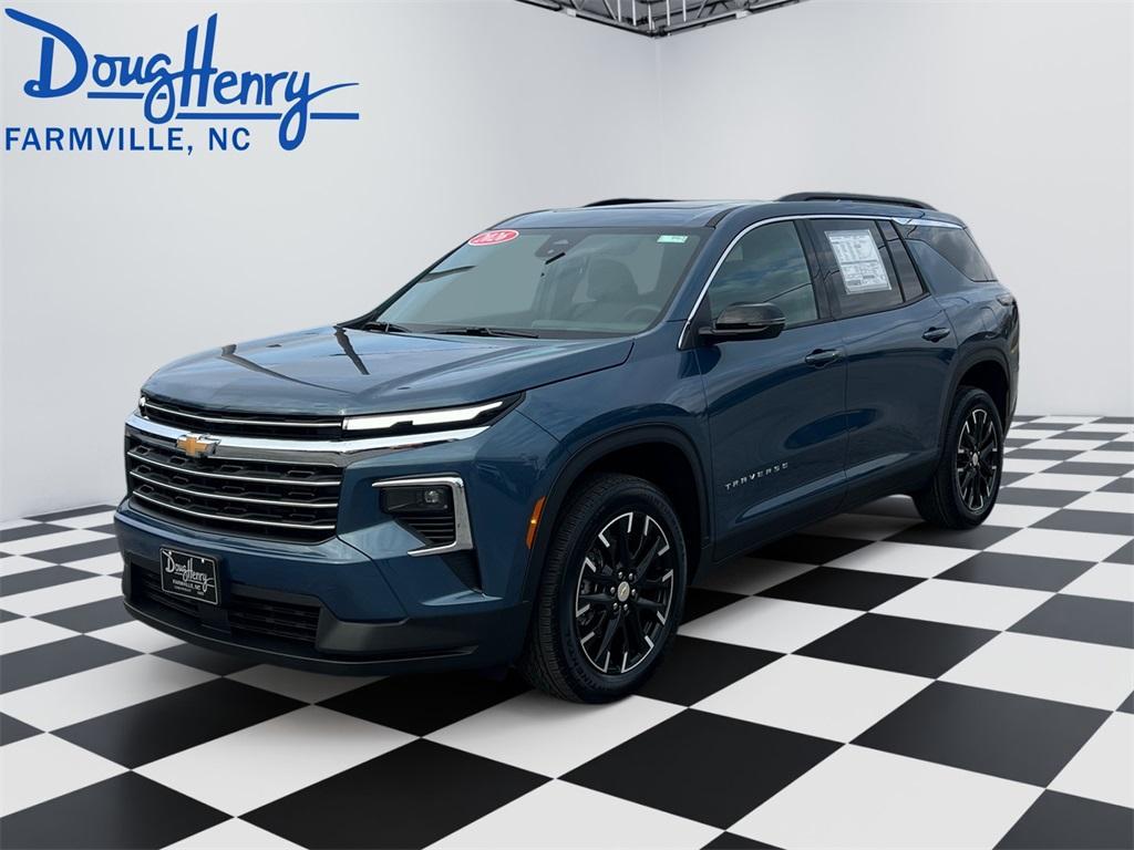 new 2026 Chevrolet Traverse car, priced at $44,635