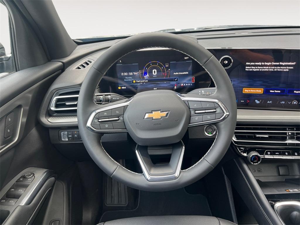 new 2026 Chevrolet Traverse car, priced at $44,635