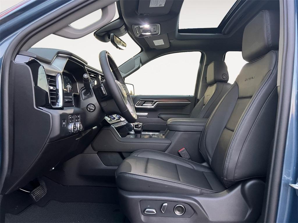 new 2026 GMC Sierra 1500 car, priced at $79,025