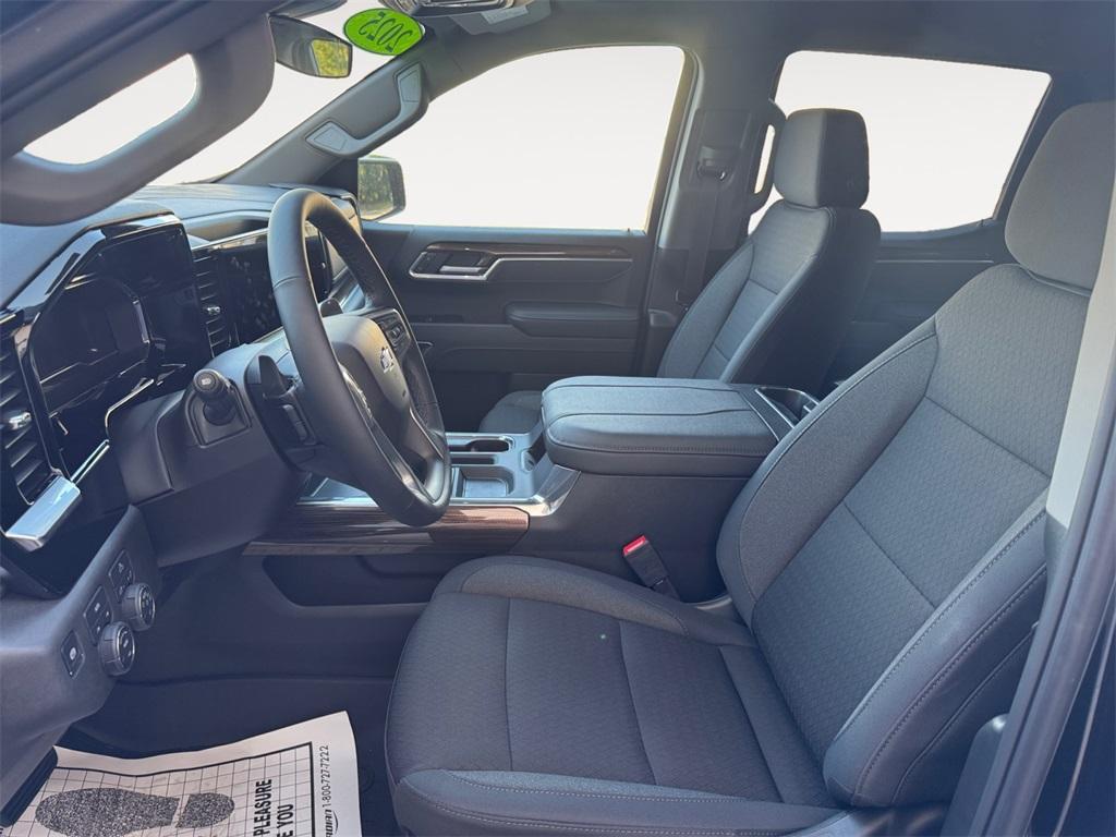 new 2025 Chevrolet Silverado 1500 car, priced at $58,868