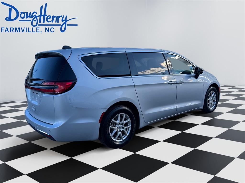 used 2024 Chrysler Pacifica car, priced at $28,269