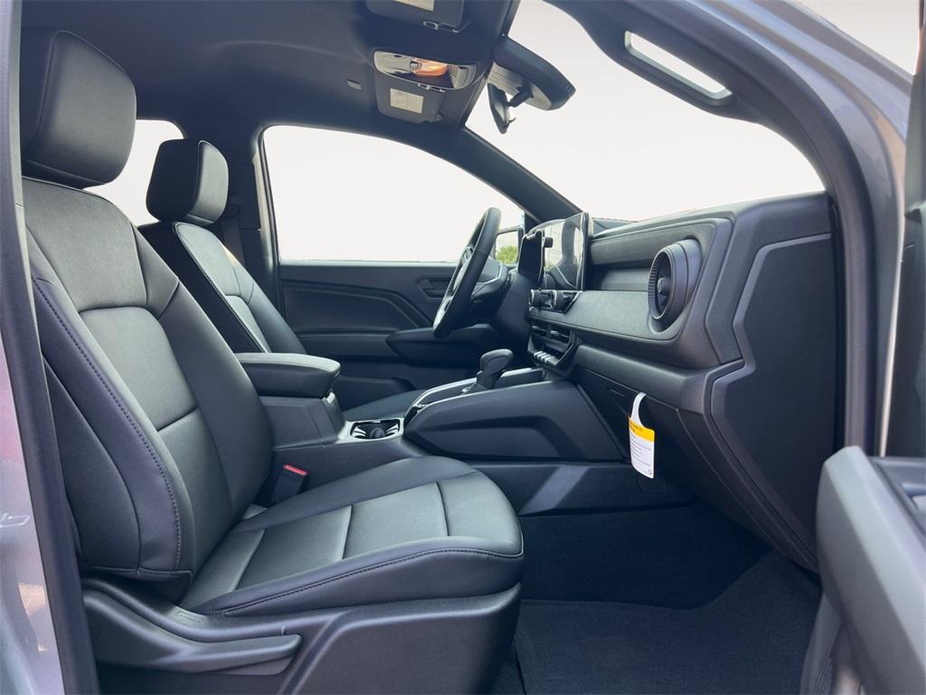 new 2025 Chevrolet Colorado car, priced at $45,533