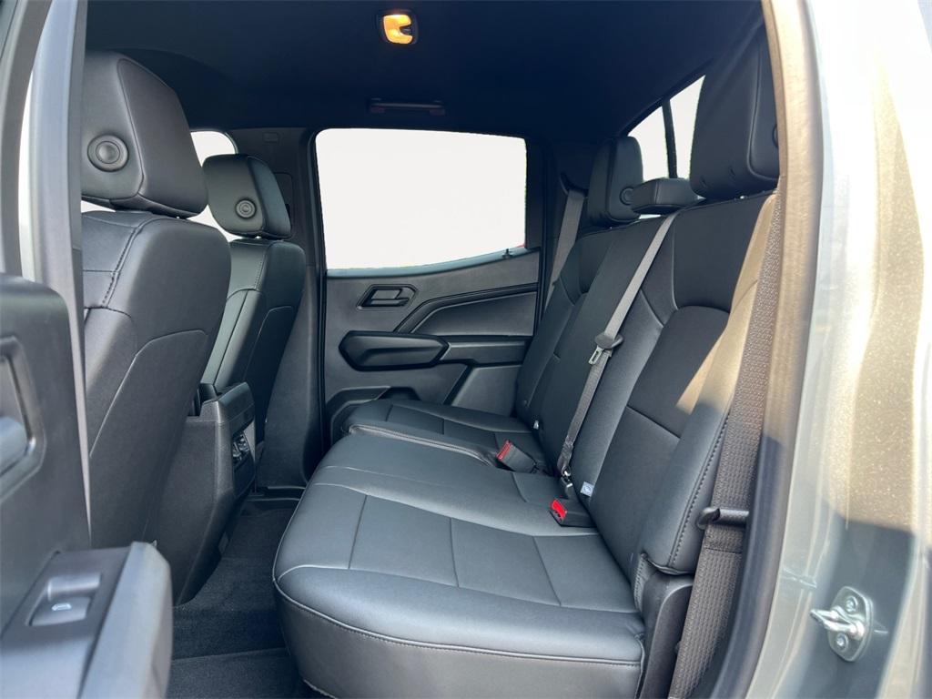 new 2025 Chevrolet Colorado car, priced at $45,533