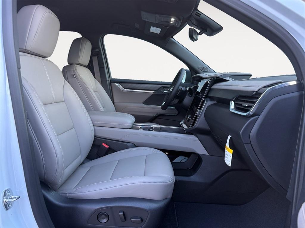 new 2026 GMC Acadia car, priced at $46,944