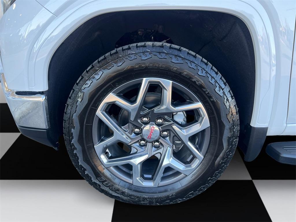 new 2026 GMC Sierra 1500 car, priced at $65,703