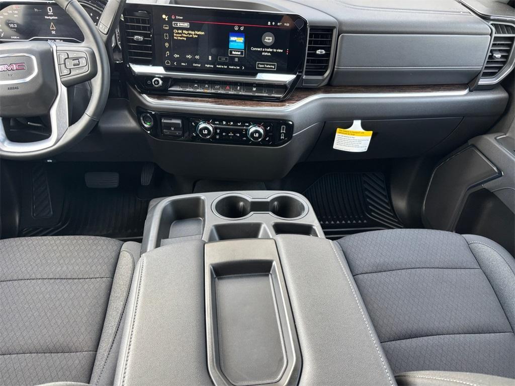 new 2025 GMC Sierra 1500 car, priced at $55,995