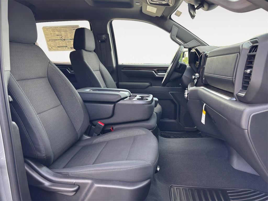 new 2025 GMC Sierra 1500 car, priced at $55,995