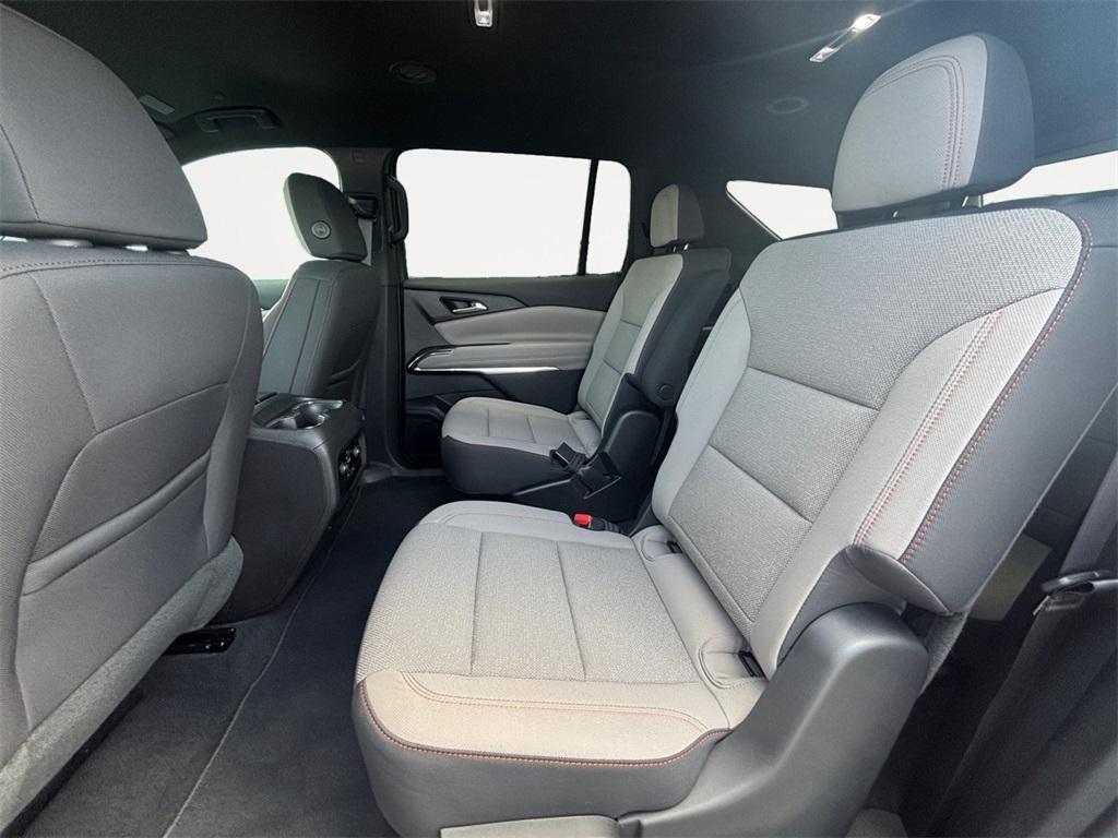 new 2025 Chevrolet Traverse car, priced at $39,701