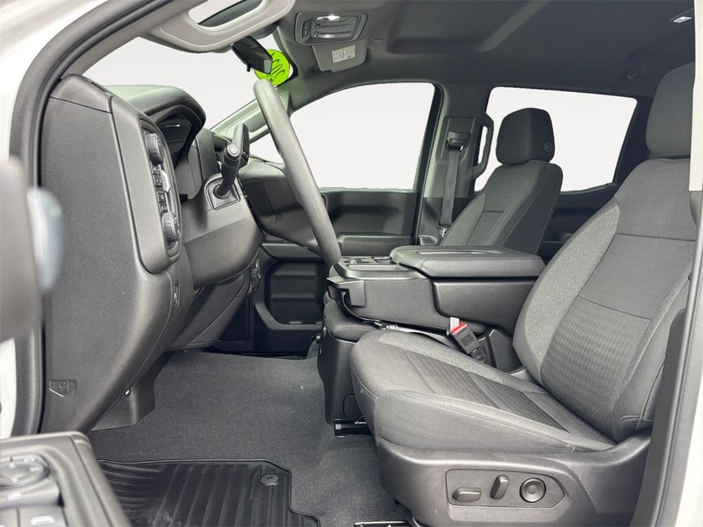 used 2024 Chevrolet Silverado 1500 car, priced at $36,995