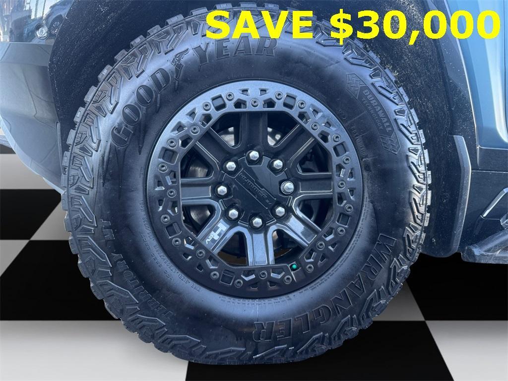 new 2024 GMC HUMMER EV Pickup car, priced at $120,295