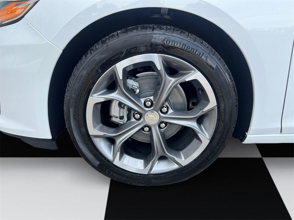 new 2025 Chevrolet Malibu car, priced at $26,995