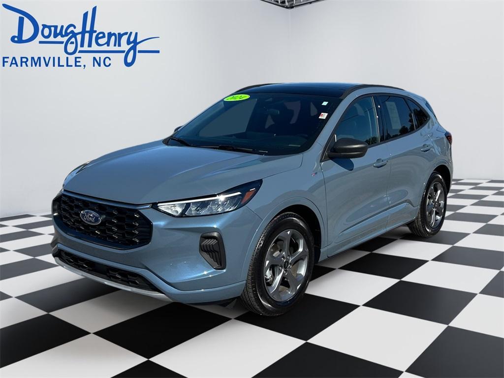 used 2024 Ford Escape car, priced at $24,995