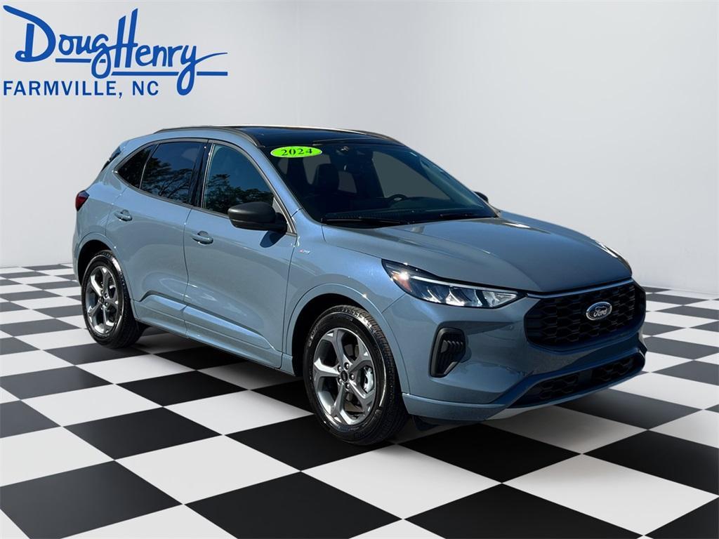 used 2024 Ford Escape car, priced at $24,995