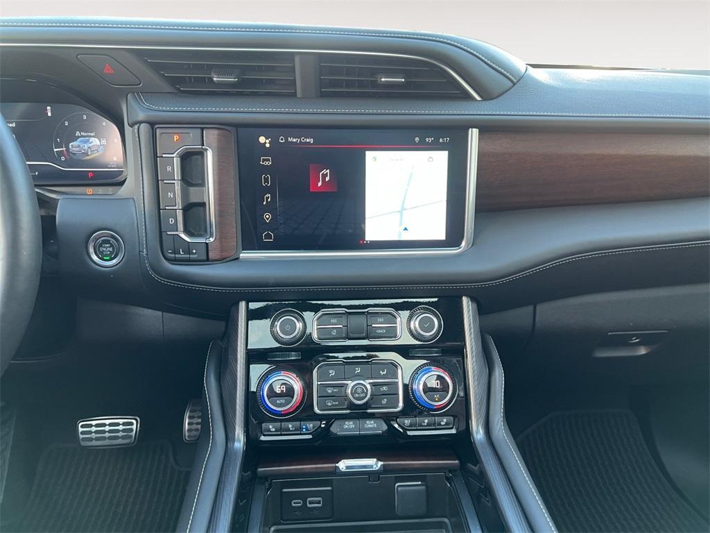 used 2024 GMC Yukon car, priced at $82,995