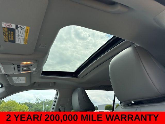 used 2023 Toyota Highlander car, priced at $36,500